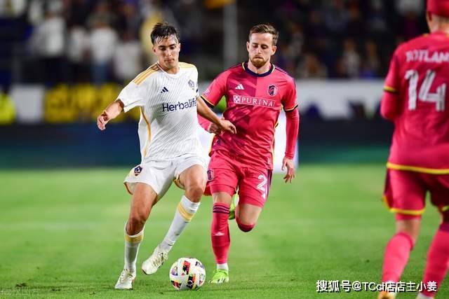 英超-廷贝尔破门萨利巴建功 阿森纳2-0曼联